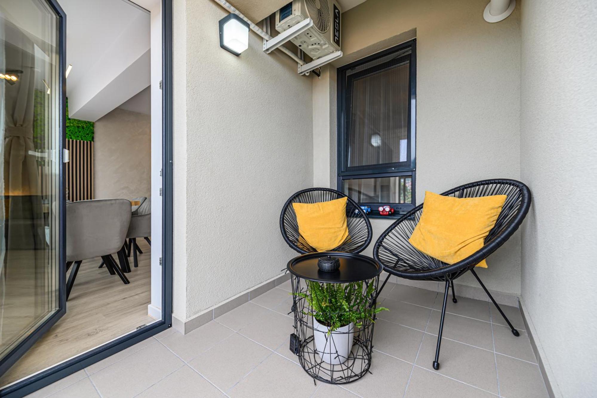 Mountain View Retreat Apartment - Braşov Dış mekan fotoğraf